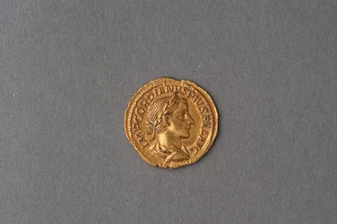 Quinarius van Gordianus III (goud)